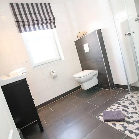 Apartment Kleine-auszeit *